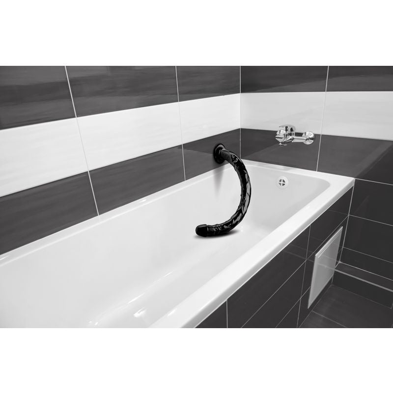 Realistic Hose 19in